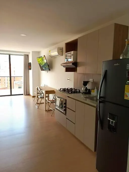 Comfortable Studio Apartment 804-Laureles Medellín Colombia